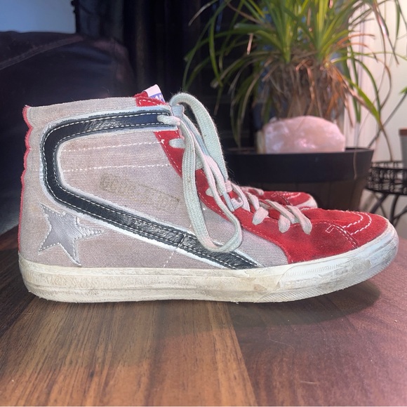 Golden Goose Unisex High-Top Suede Sneakers - Picture 3 of 10